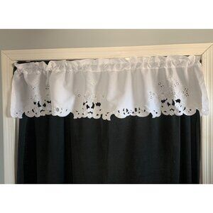 White Floral Embroidered Scalloped Cut Out Linen Curtain Valance 60"Wx14"L For W